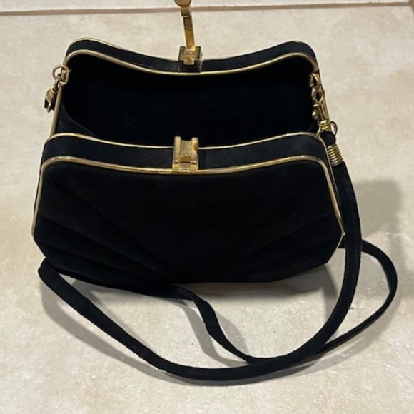 VTG Black Suede Gold Trim Clamp Hard Case Hinged Shoulder Bag Clutch 7.25"x6.25" - Picture 12 of 16